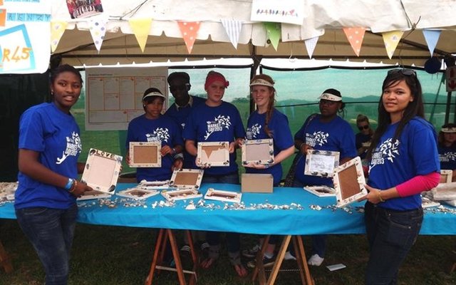 Die eerste â€œAngelsâ€ tydens hul markdag in 2013